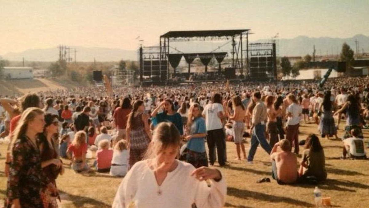 Phish Plays Wild 'Possum' On Fall Tour 1995