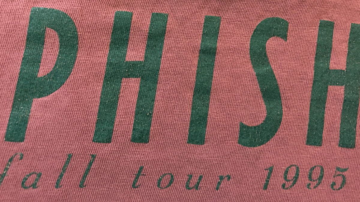 Phish Jams On Pink Floyd's 'Breathe' On Fall Tour 1995