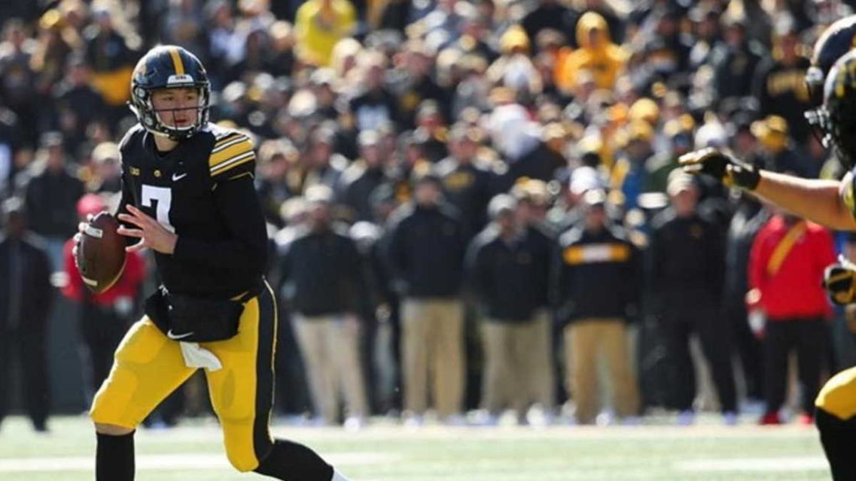 Iowa Hawkeyes Quarterback Spencer Petras Discusses Grateful Dead Fandom