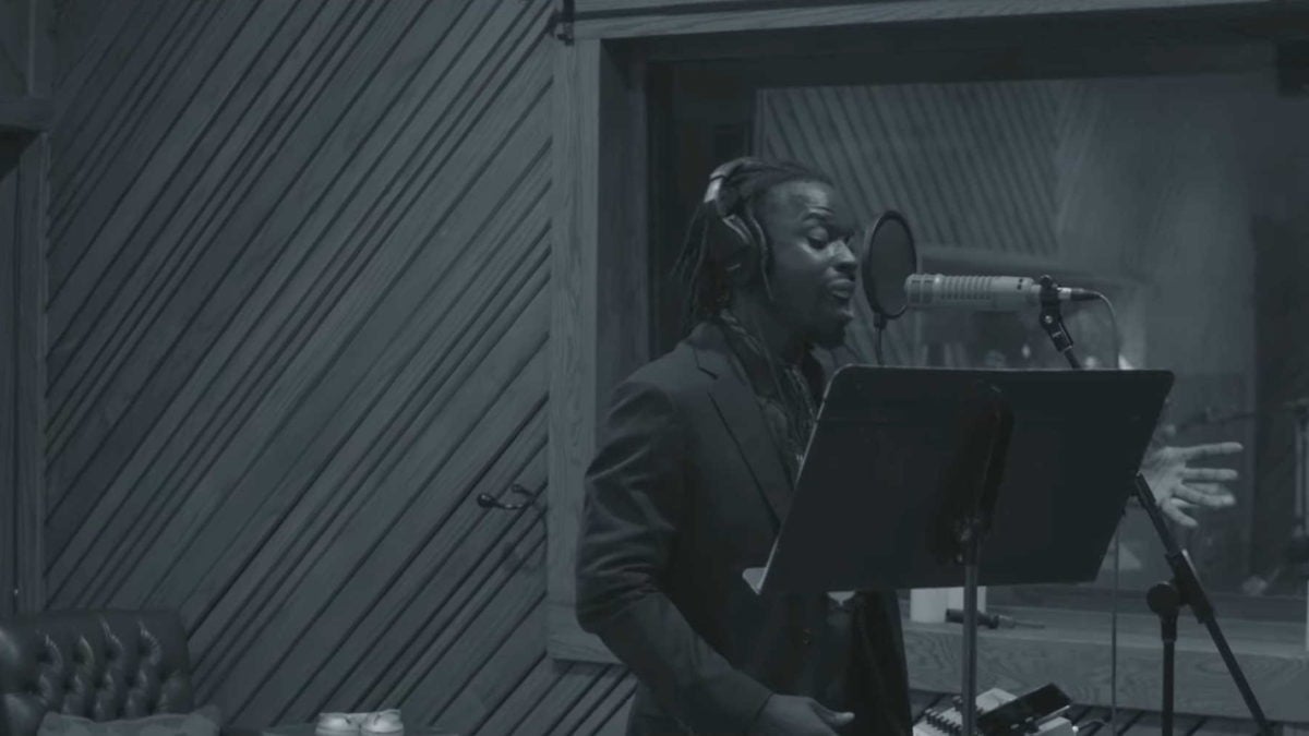 Black Pumas Cover Lou Rawls’ ‘Christmas Will Really Be Christmas’
