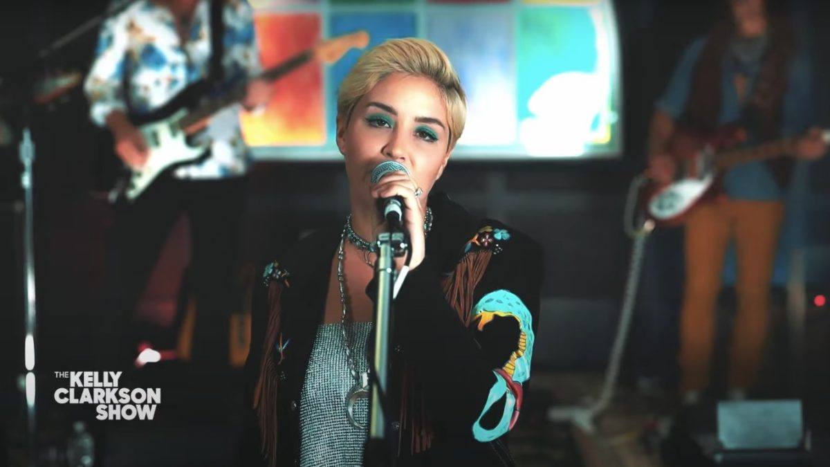 Maggie Rose Performs ‘20/20’ On ‘The Kelly Clarkson Show’ & Announces Osiris Media Podcast