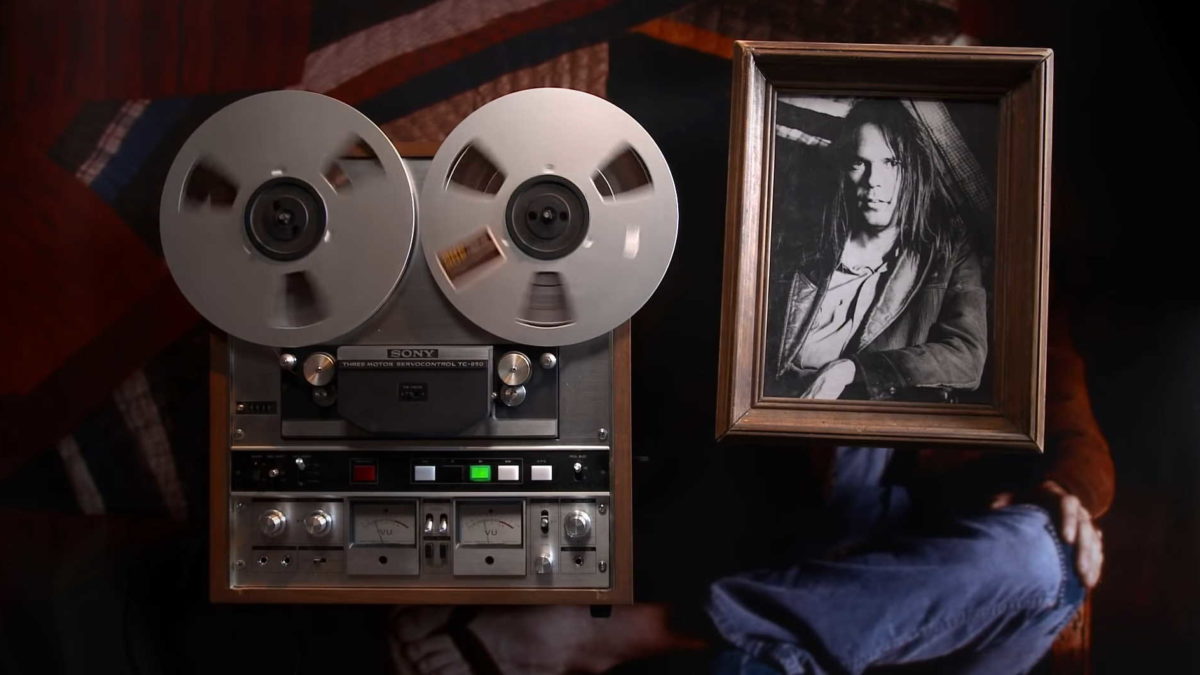 Neil Young Shares Previously Unreleased ‘Powderfinger’ From ‘Archives Volume II'