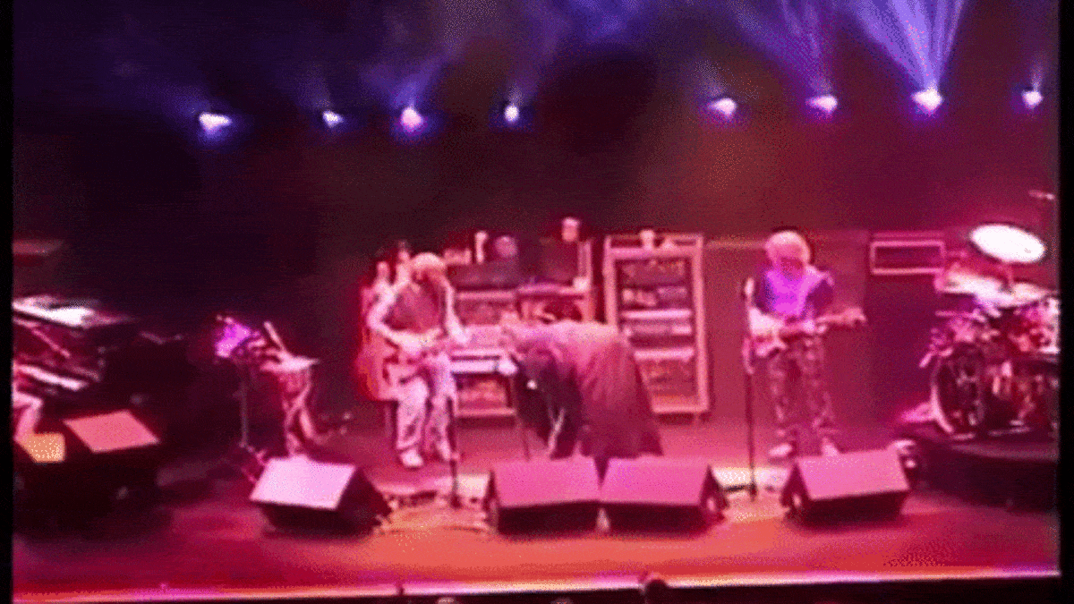 Phish Welcomes John Popper & Plays ‘M’ Set In St Louis On Fall Tour 1996