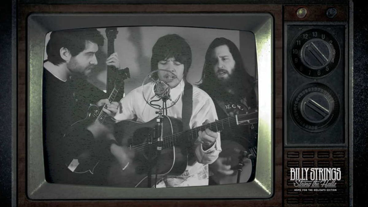 Billy Strings Kicks Off ‘String The Halls’ With ‘Think Of What You’ve Done’ Video