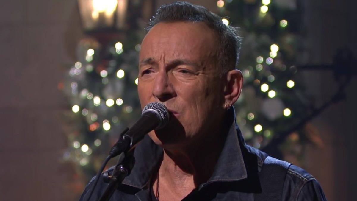 Bruce Springsteen & E Street Band Perform On ‘Saturday Night Live’
