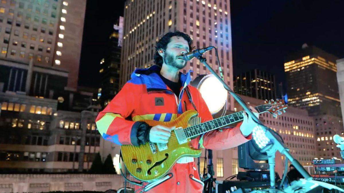 Goose Covers Radiohead & Pat Benatar At ‘Goosemas’ In Rockefeller Center