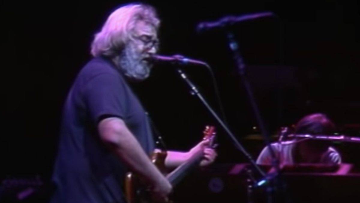 Grateful Dead Performs ‘Sugaree’ In 1988: Pro-Shot Video