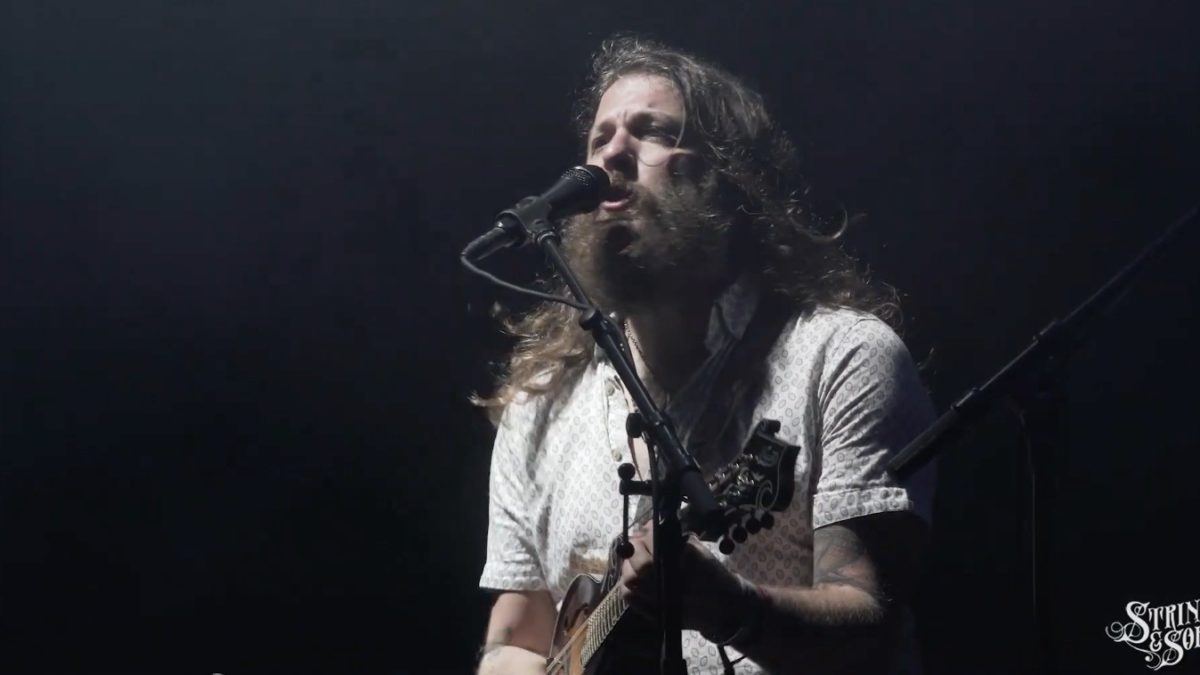 Greensky Bluegrass Covers ‘Two Tickets To Paradise’ At Strings & Sol 2019: Pro-Shot Video