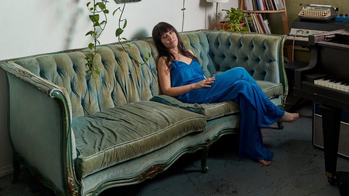 Elizabeth and the Catapult live at Paste Studio on the Road: NYC