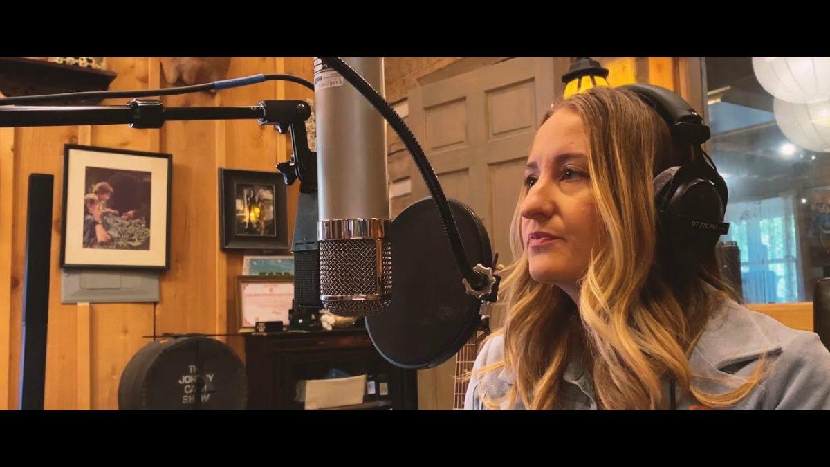 eTown Quarantine Sessions - Margo Price / Jerry Williams Jr. (Swamp Dogg) - "Sam Stone"