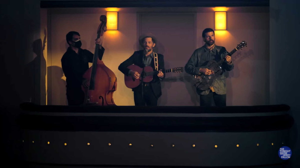 The Avett Brothers Perform ‘I Go To My Heart’ On ‘Fallon’ & Share Live Single
