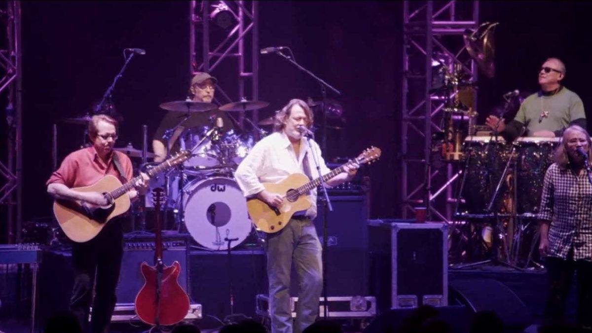 Watch Widespread Panic & Friends Honor Vic Chesnutt At 25th Anniversary Run In 2011