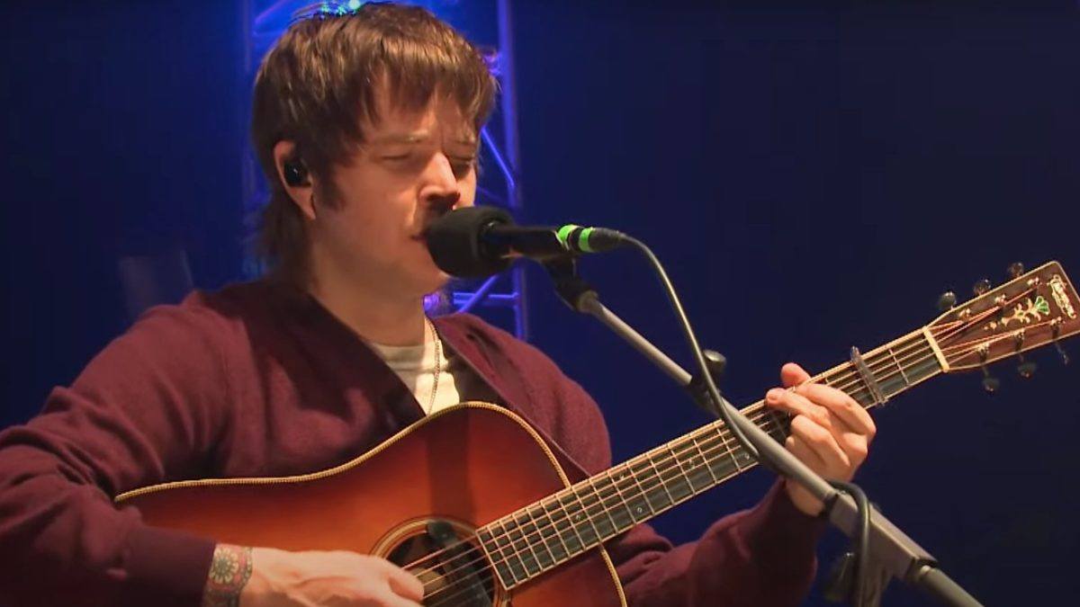 Billy Strings Debuts Originals At The Déjà Vu Experiment Night 3