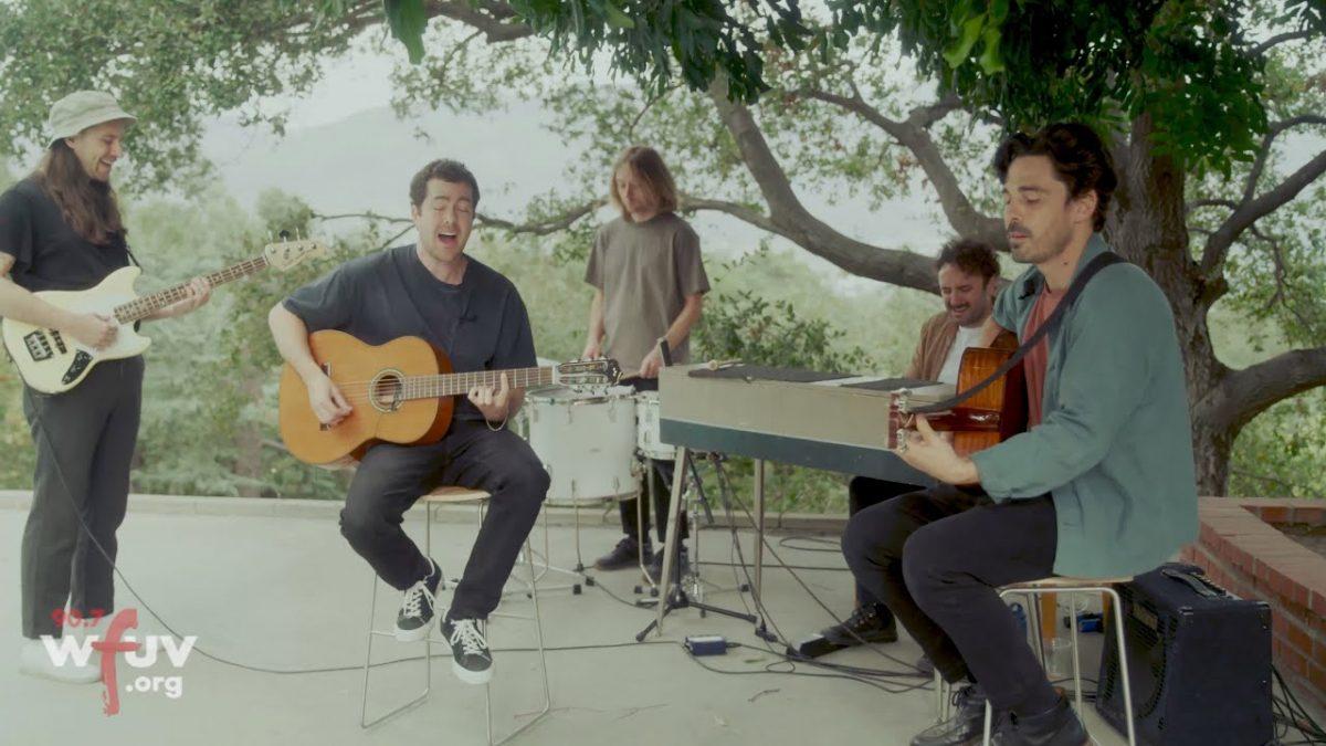 Local Natives - "When Am I Gonna Lose You" (Live for WFUV)