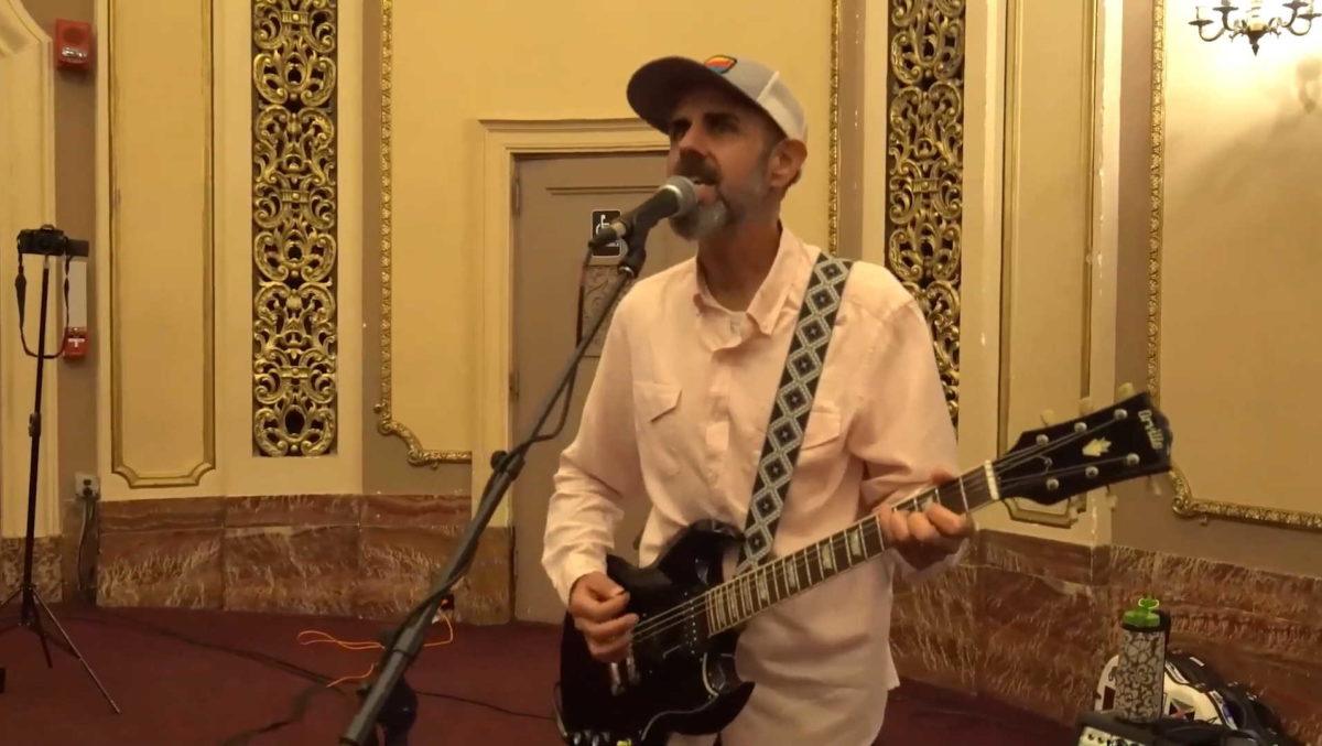 moe the road mexico palace albany video