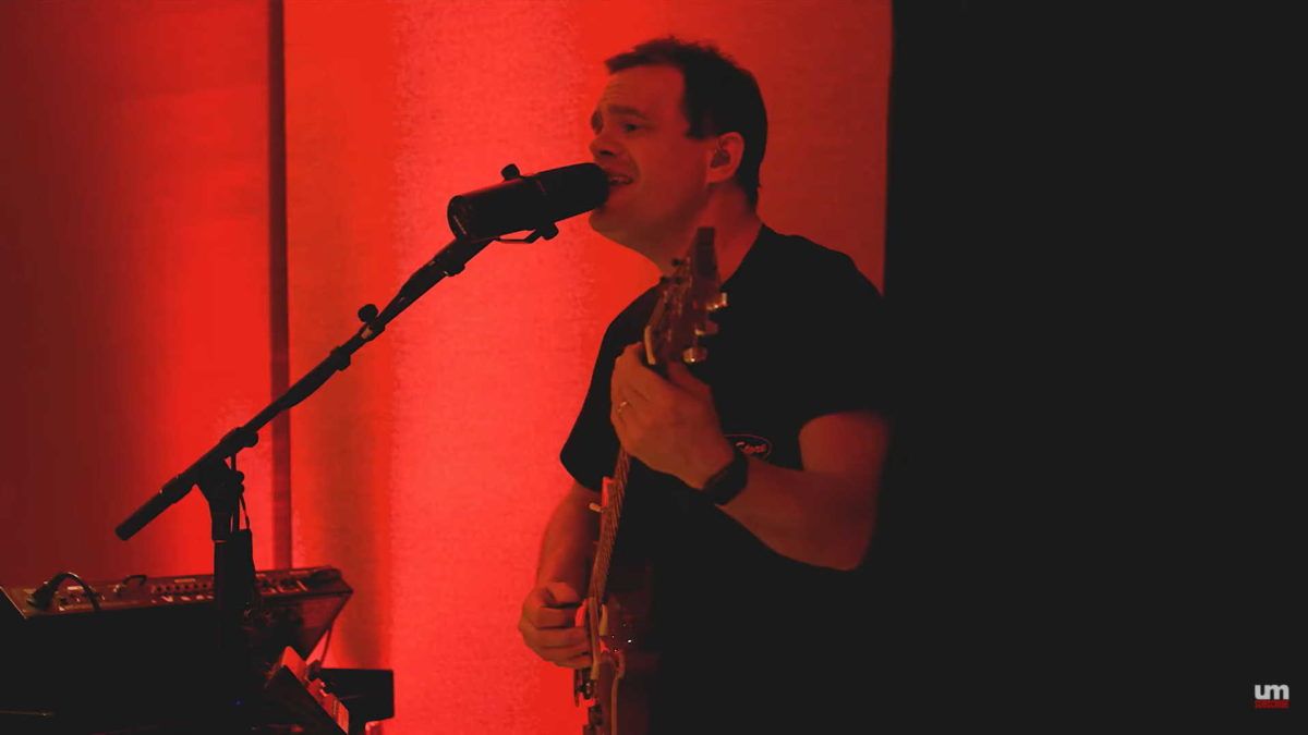 Umphrey’s McGee Shares ‘Wizard Burial Ground’ > ‘Ocean Billy’ From 'Wrapped Around Nashville': Pro-Shot Video