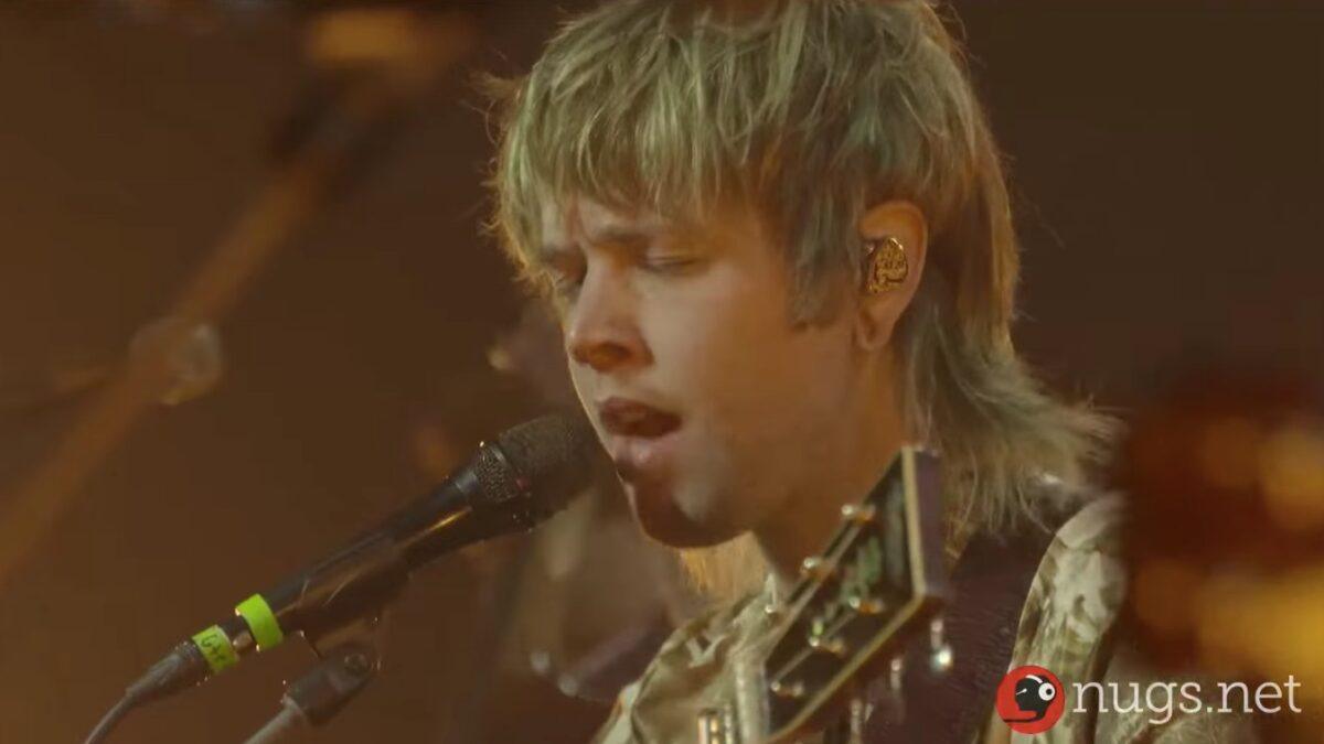 Billy Strings Covers ‘New San Antonio Rose’ In Austin