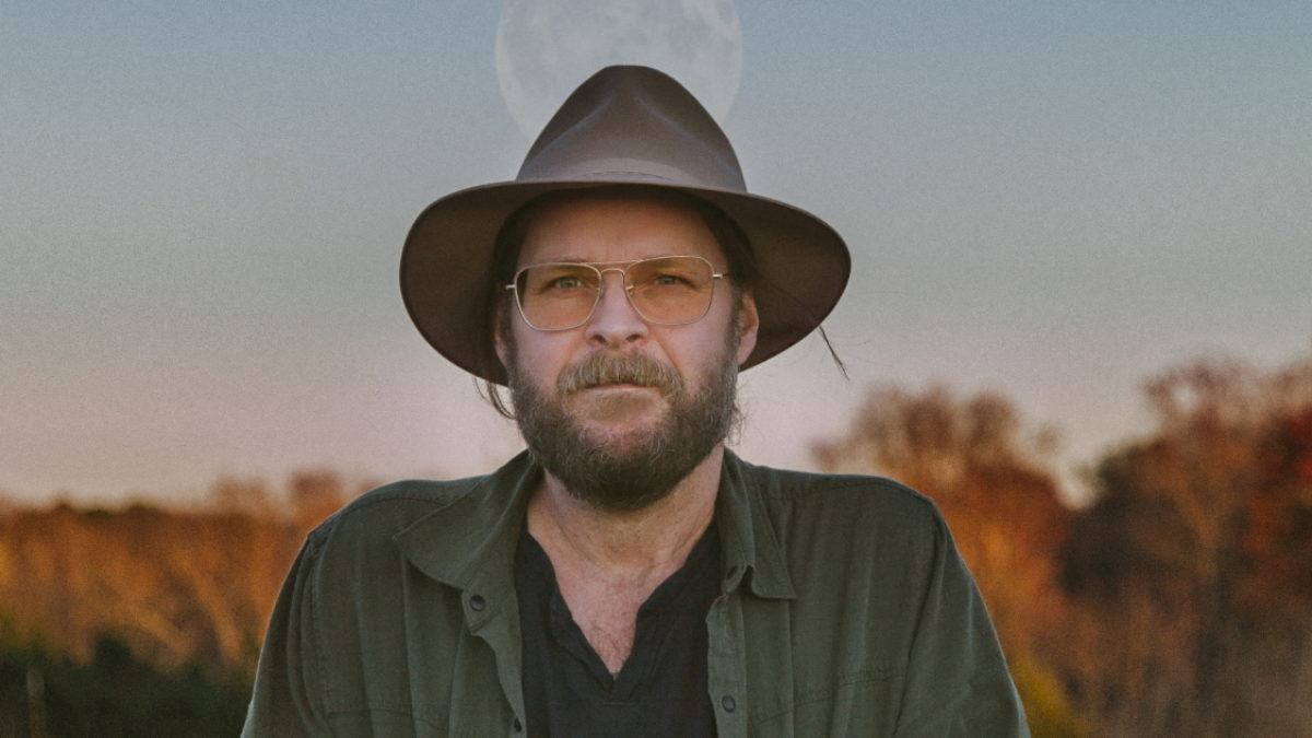 Hiss Golden Messenger Shares Holiday Album Dub Remix Compilation