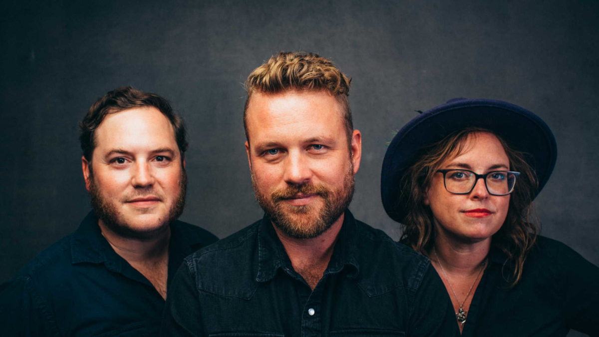 Jon Stickley Trio Shares ‘In And About’ Single: Exclusive Premiere
