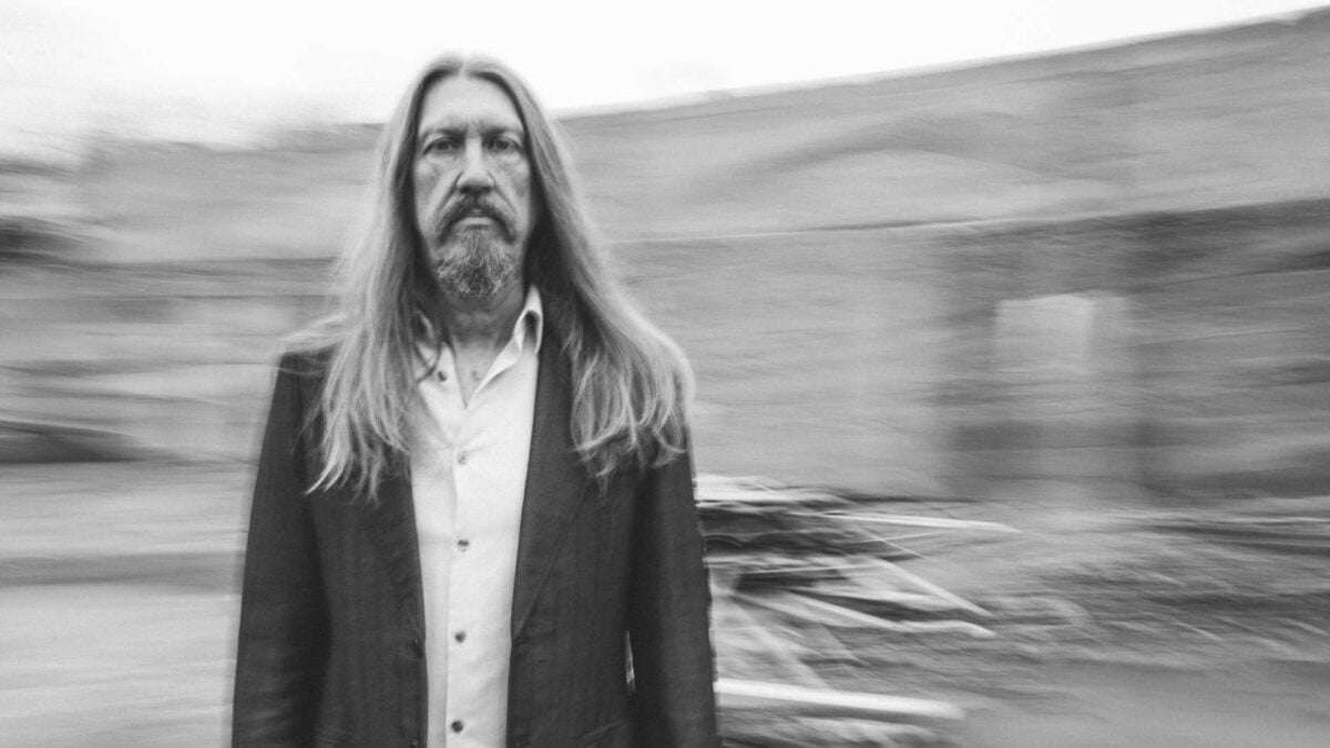 Oliver Wood Announces Debut Solo Album ‘Always Smilin’ & Shares Single