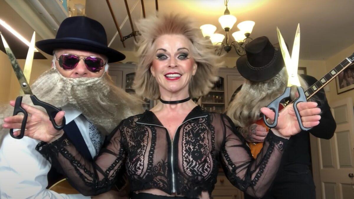 Robert Fripp & Toyah Wilcox Cover ZZ Top’s ‘Gimme All Your Lovin’’