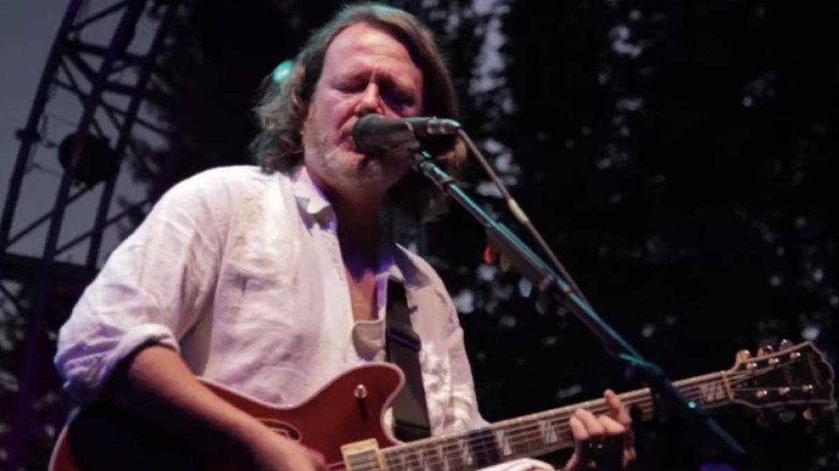 Watch Widespread Panic Perform ‘Jaded Tourist,’ ‘Impossible’ & ‘Imitation Leather Shoes’ In Wyoming In 2011
