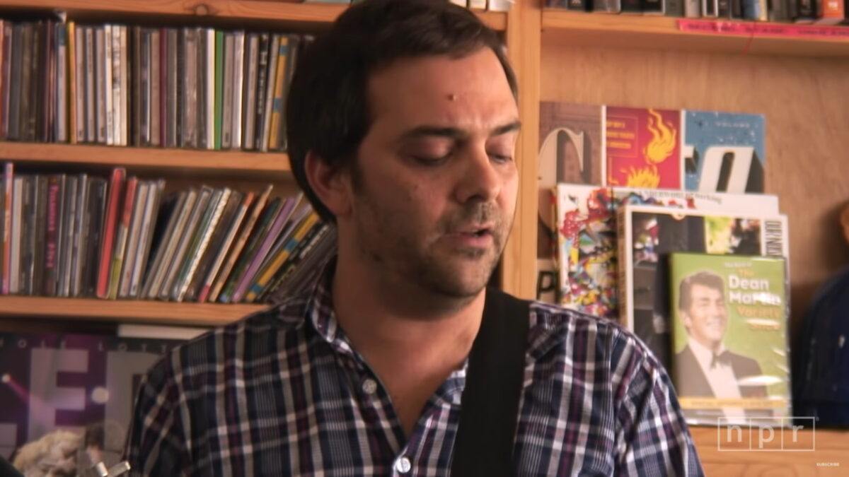 Remembering Adam Schlesinger: Watch Fountains Of Wayne’s ‘Tiny Desk Concert’