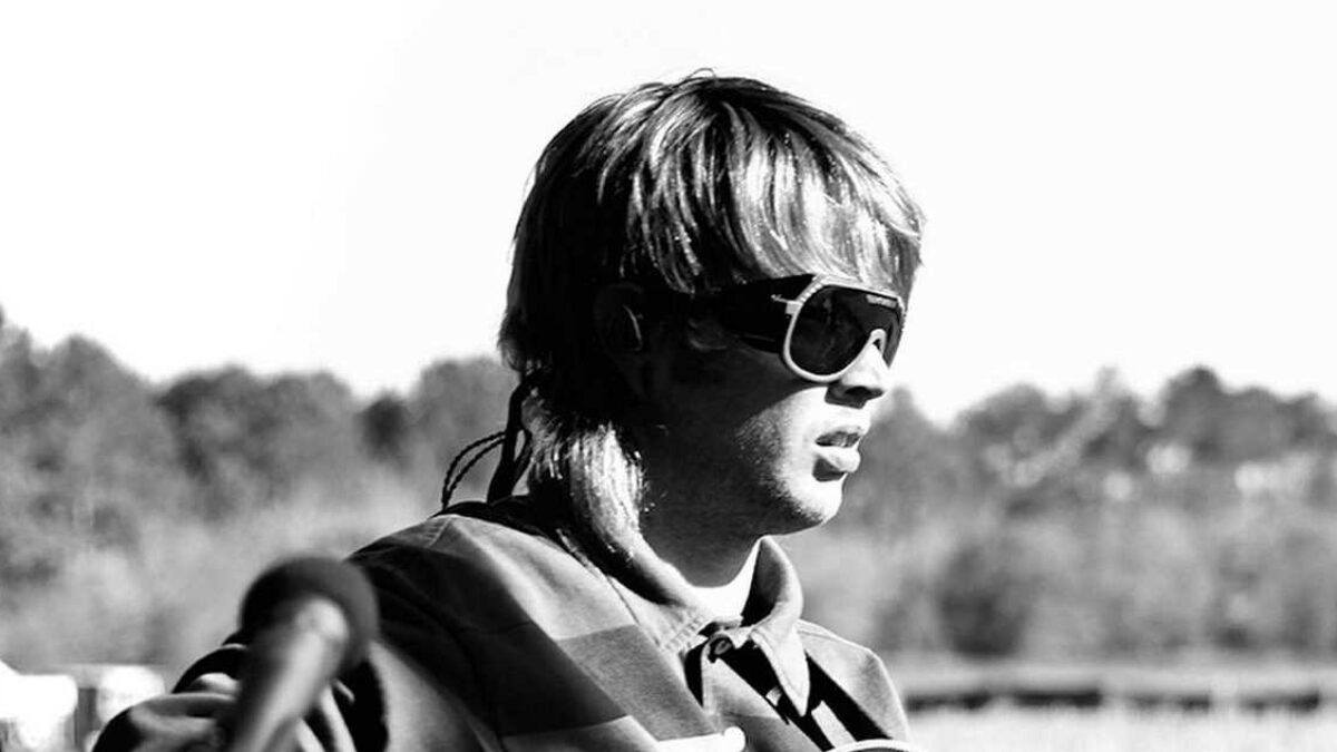 Billy Strings Debuts ‘Psycho’ Cover At Columbia Speedway Opener
