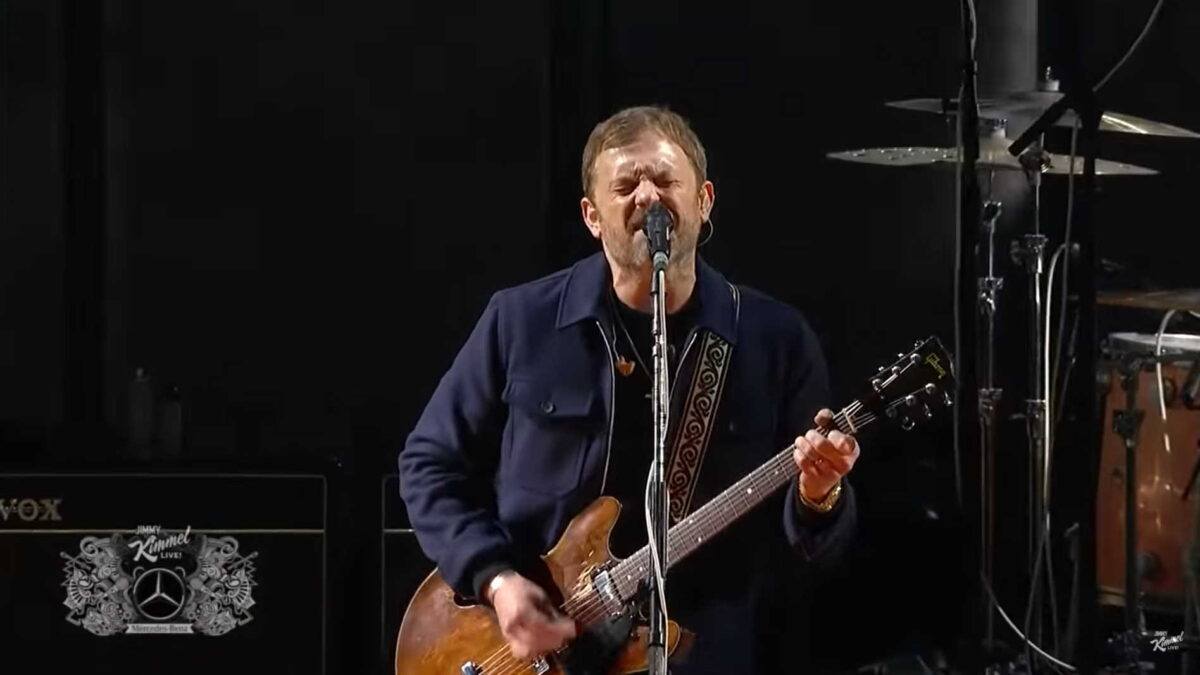 Kings Of Leon Perform ‘Echoing’ For ‘Jimmy Kimmel Live’