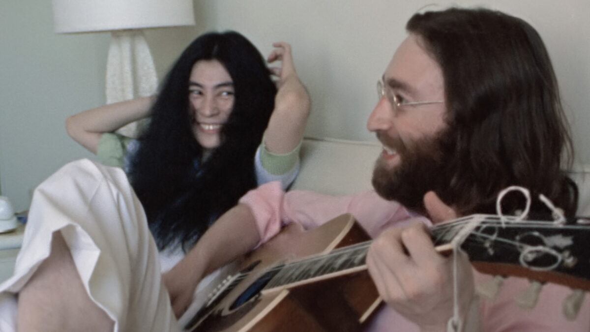 Watch John Lennon & Yoko Ono Demo ‘Give Peace A Chance’ In 1969
