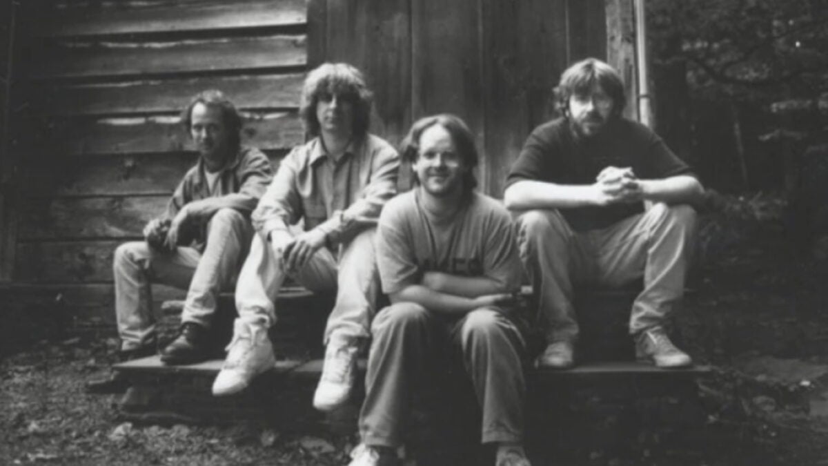 Watch Phish Performing ‘Cluster Flies’ Songs Live