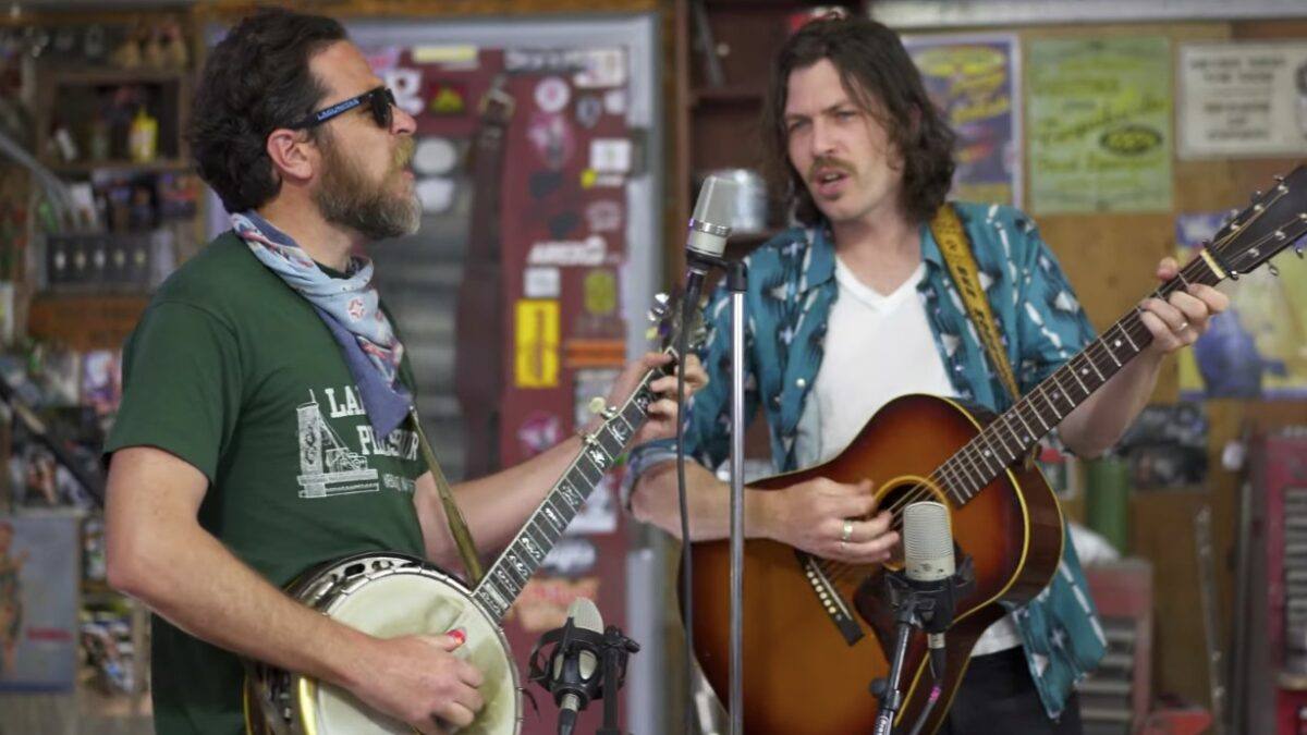 Watch The Brothers Comatose Cover Neil Young’s ‘Old Man’