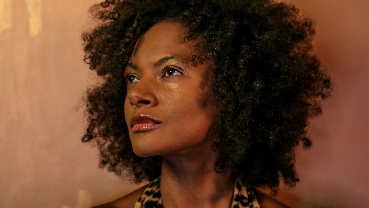 Allison Russell Shares ‘Have Yourself A Merry Little Christmas’ Covers