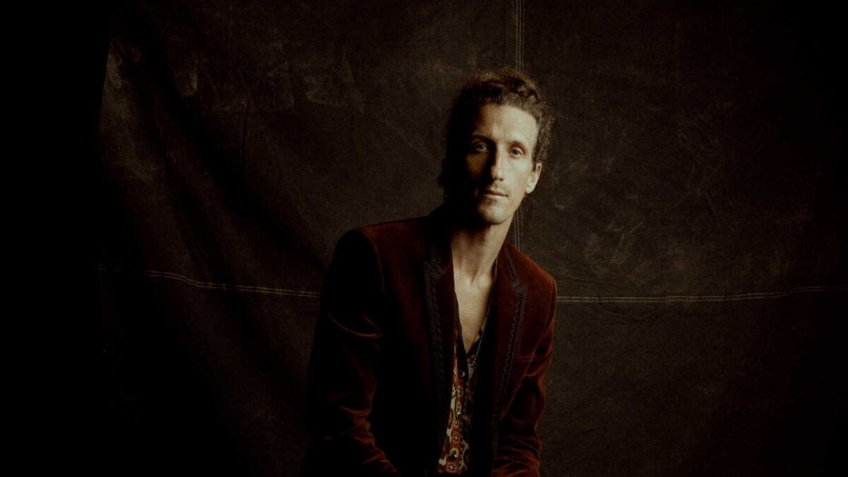 David Shaw Details Debut Album Tour July 2021