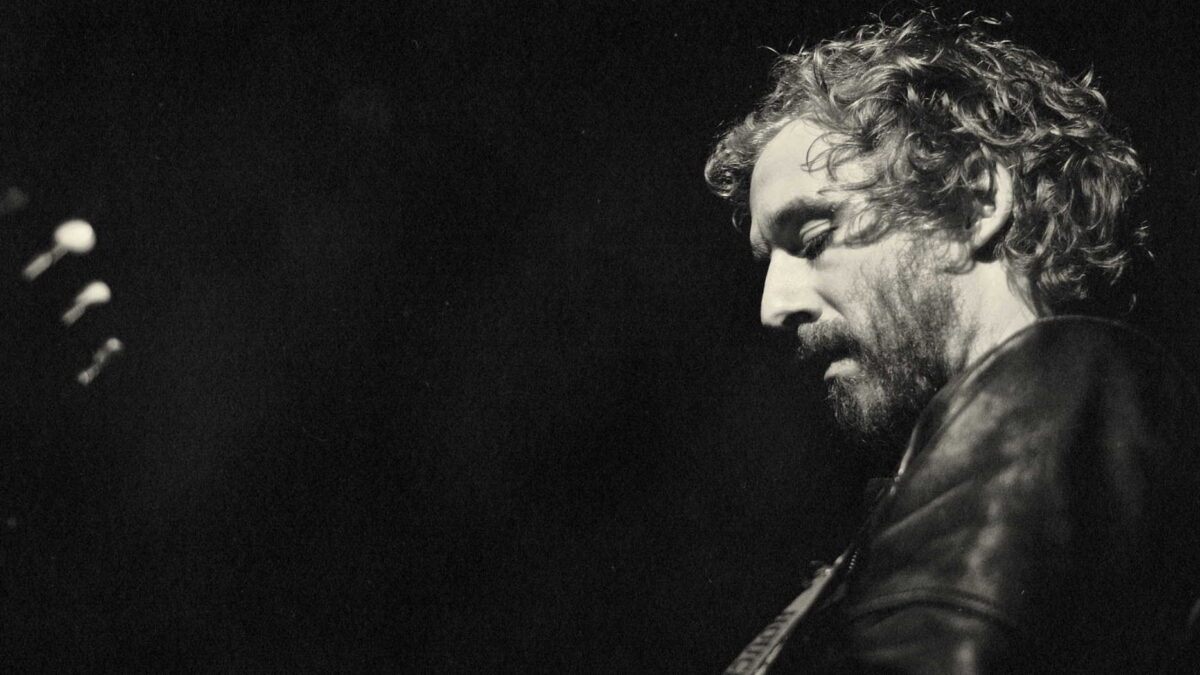 Phosphorescent Announces New EP ‘The BBC Sessions’ & Shares Single