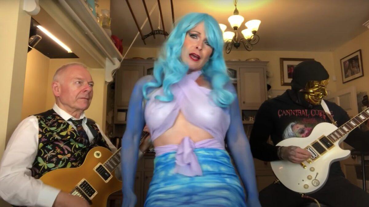 Robert Fripp & Toyah Willcox Cover Heart’s ‘Barracuda’