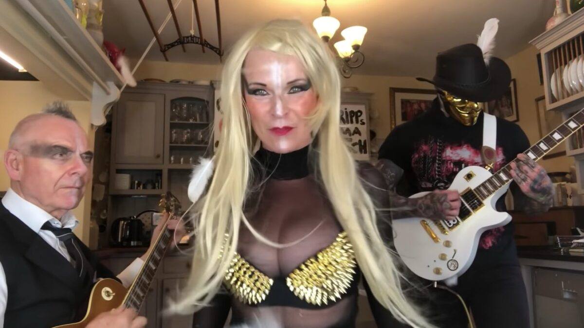Robert Fripp & Toyah Willcox Cover Black Sabbath’s ‘Paranoid’
