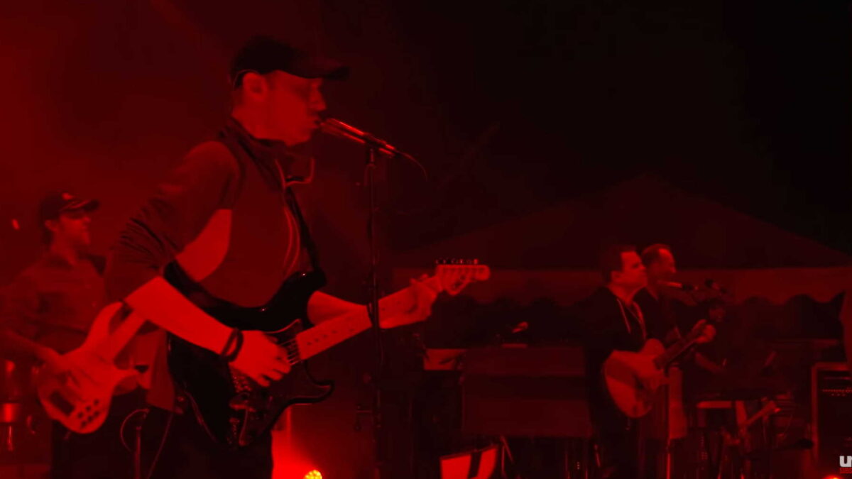 Umphrey’s McGee Performs ‘Sludge & Death’ In Atlanta: Pro-Shot Video