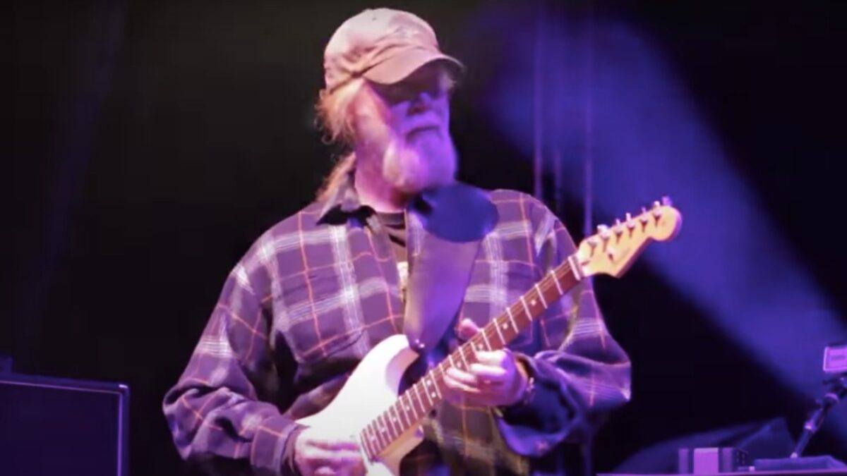 Watch Widespread Panic Perform ‘Tie Your Shoes’ In Wyoming In 2011