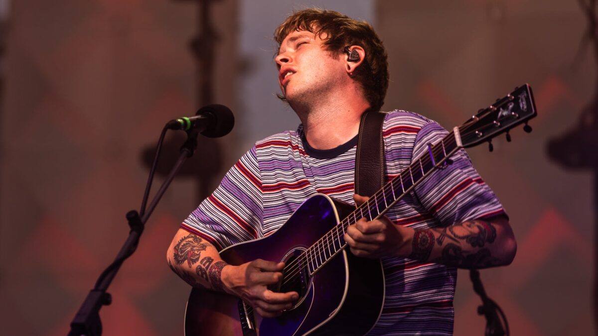 Billy Strings Debuts New Covers In Ohio
