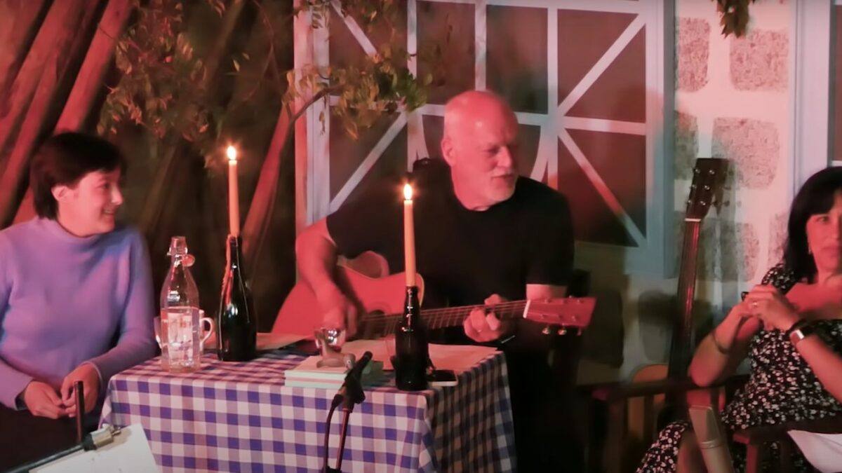 Watch David Gilmour Cover Syd Barrett’s ‘Octopus’ For ‘Von Trapped Family’ Livestream Series