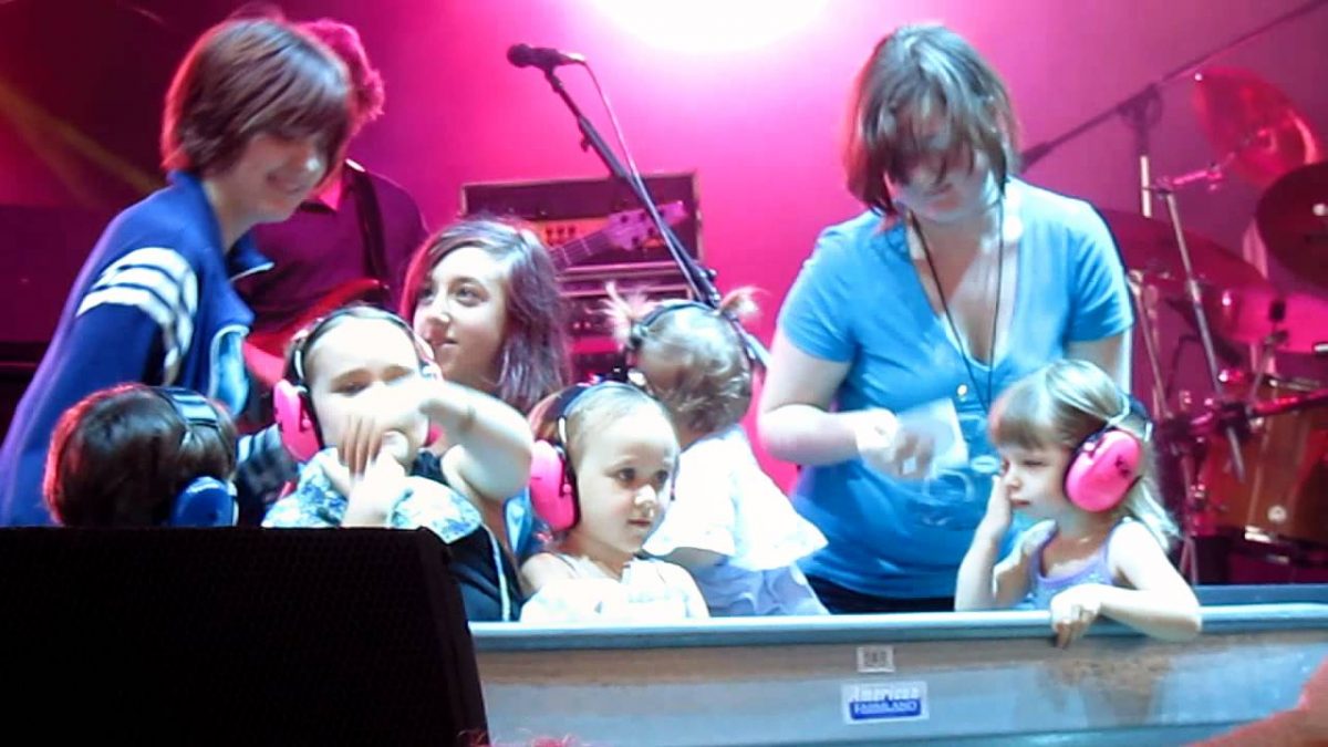PHISH - Brother (feat. Phish's Children) - 6-19-11 (Fathers Day) - Portsmouth, VA