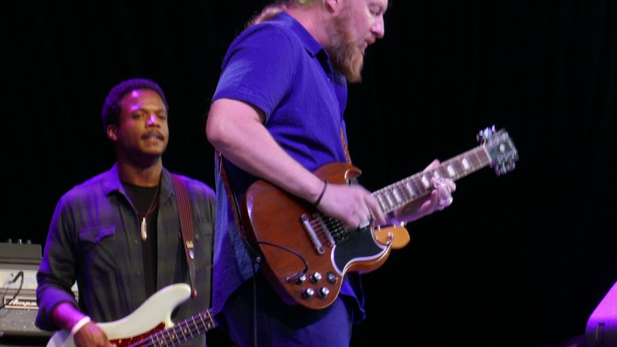 Tedeschi Trucks 2021-06-11 Daily's Place " Do I Look Worried"