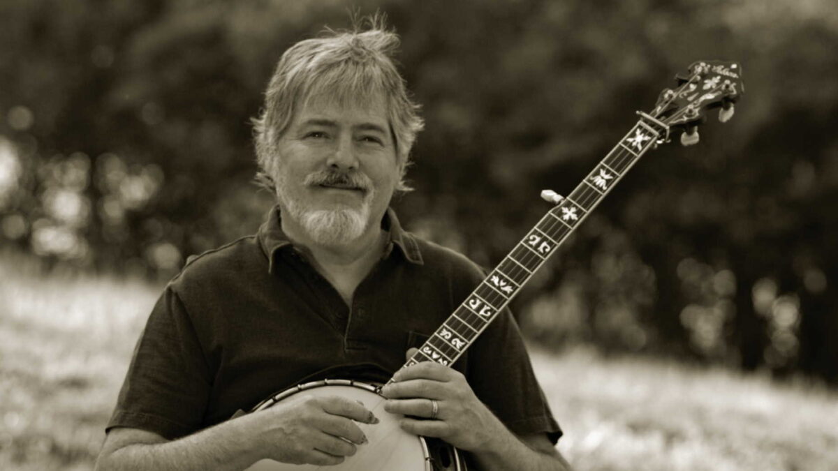 Béla Fleck Shares ‘Vertigo’ Single Featuring Sam Bush, Stuart Duncan, Edgar Meyer & Bryan Sutton