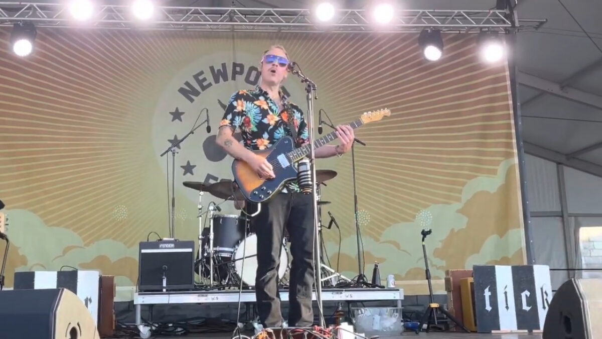 Deer Tick Covers ZZ Top’s ‘Cheap Sunglasses’ At Newport Folk Festival