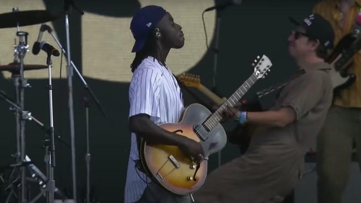Watch Black Pumas Perform At Lollapalooza
