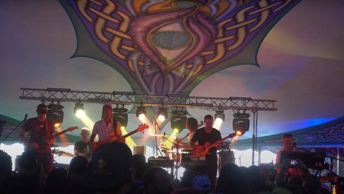 Umphrey’s McGee Busts Out ‘Dim Sun’ At Summer Camp
