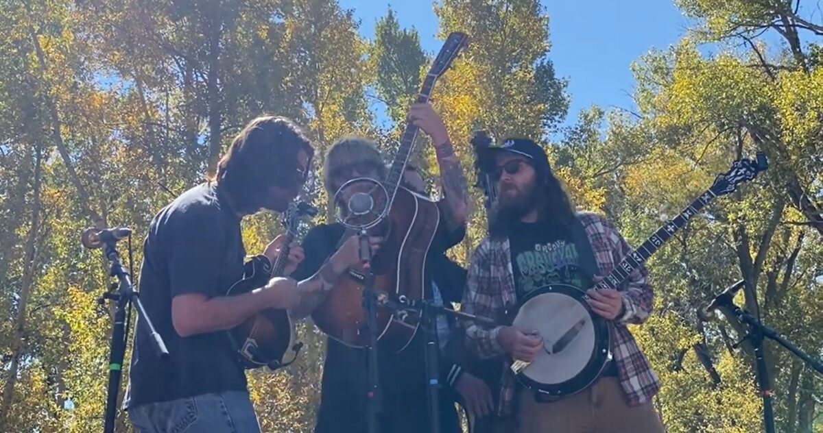 Billy Strings Surprise Set