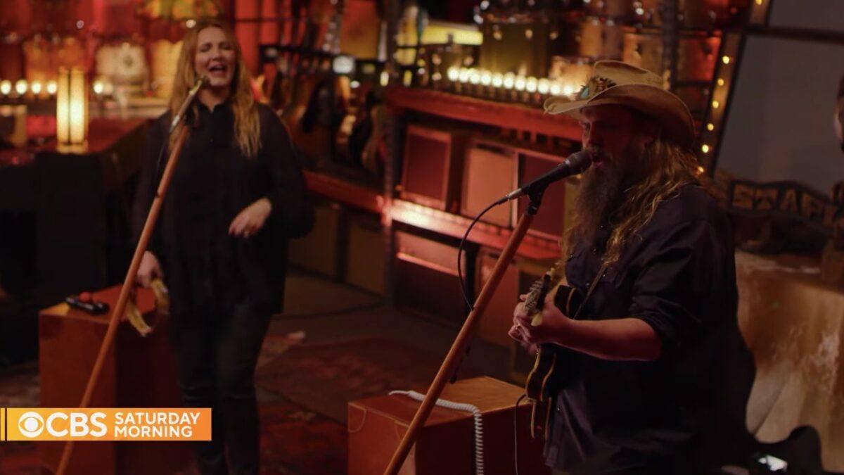 Chris Stapleton Performs On ‘CBS This Morning’