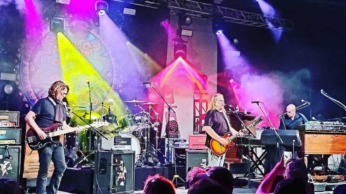 Gov’t Mule Debuts Tom Waits Cover In Bethlehem